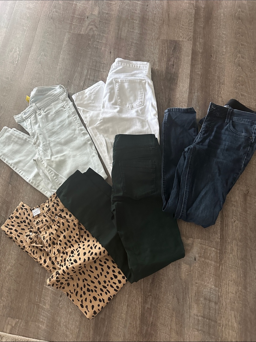 Womens jeans bundle - size 4